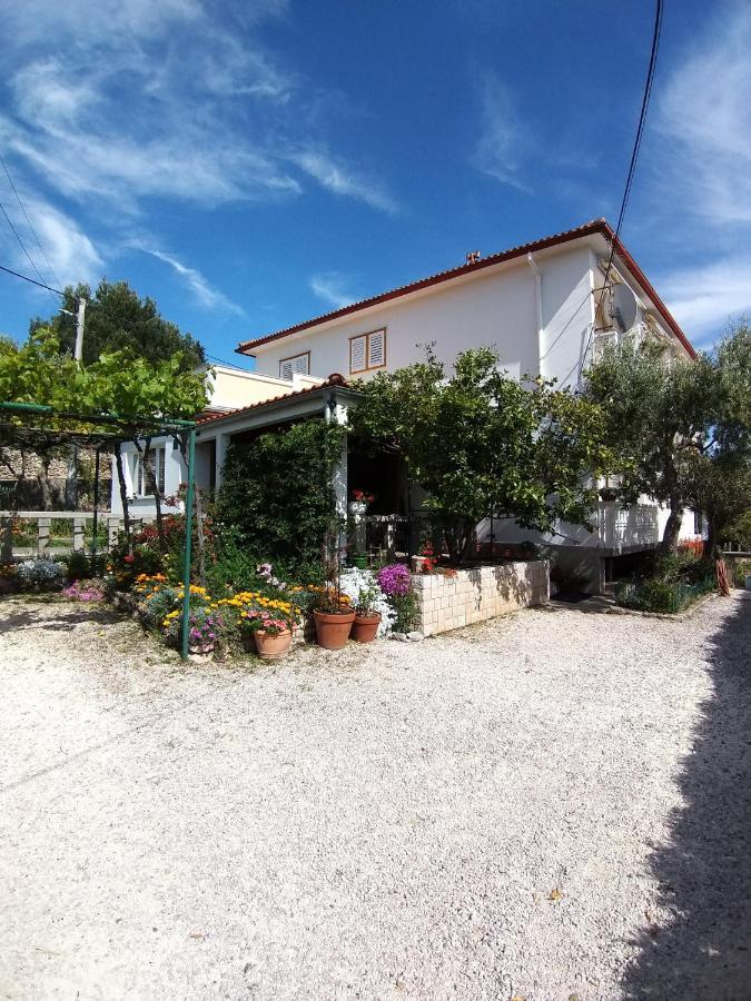 Balen Guest House Ραμπ Εξωτερικό φωτογραφία