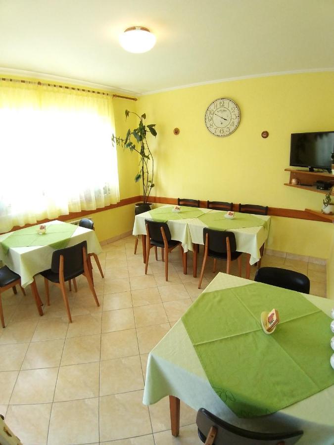 Balen Guest House Ραμπ Εξωτερικό φωτογραφία