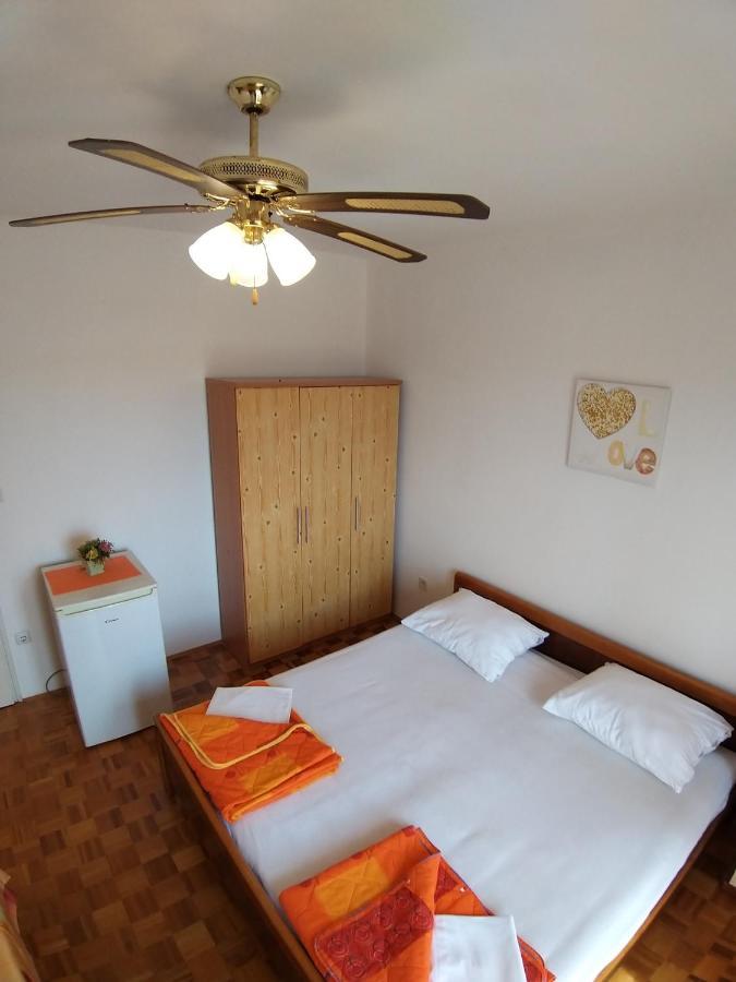 Balen Guest House Ραμπ Εξωτερικό φωτογραφία