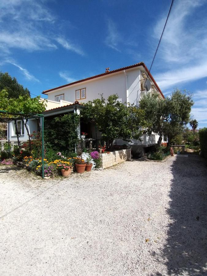 Balen Guest House Ραμπ Εξωτερικό φωτογραφία