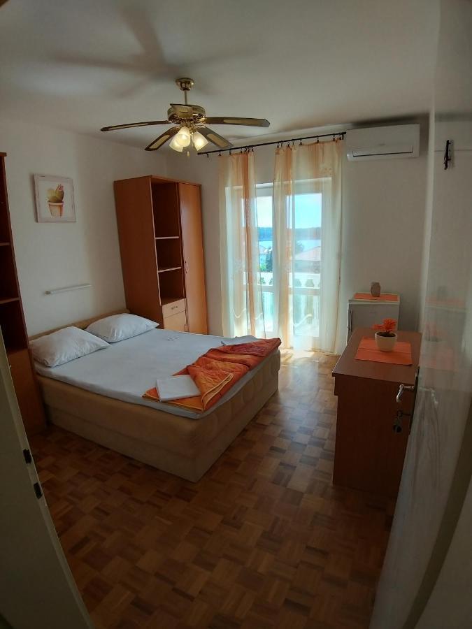 Balen Guest House Ραμπ Εξωτερικό φωτογραφία