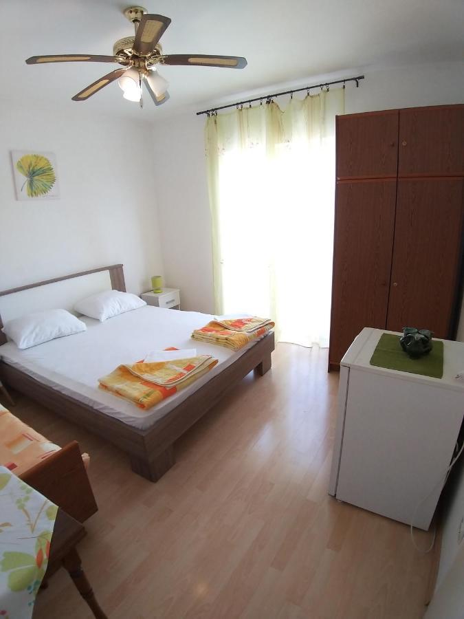 Balen Guest House Ραμπ Εξωτερικό φωτογραφία